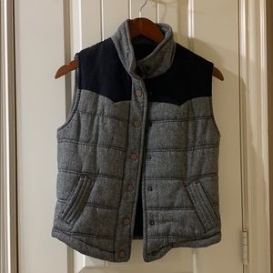 Black winter vest